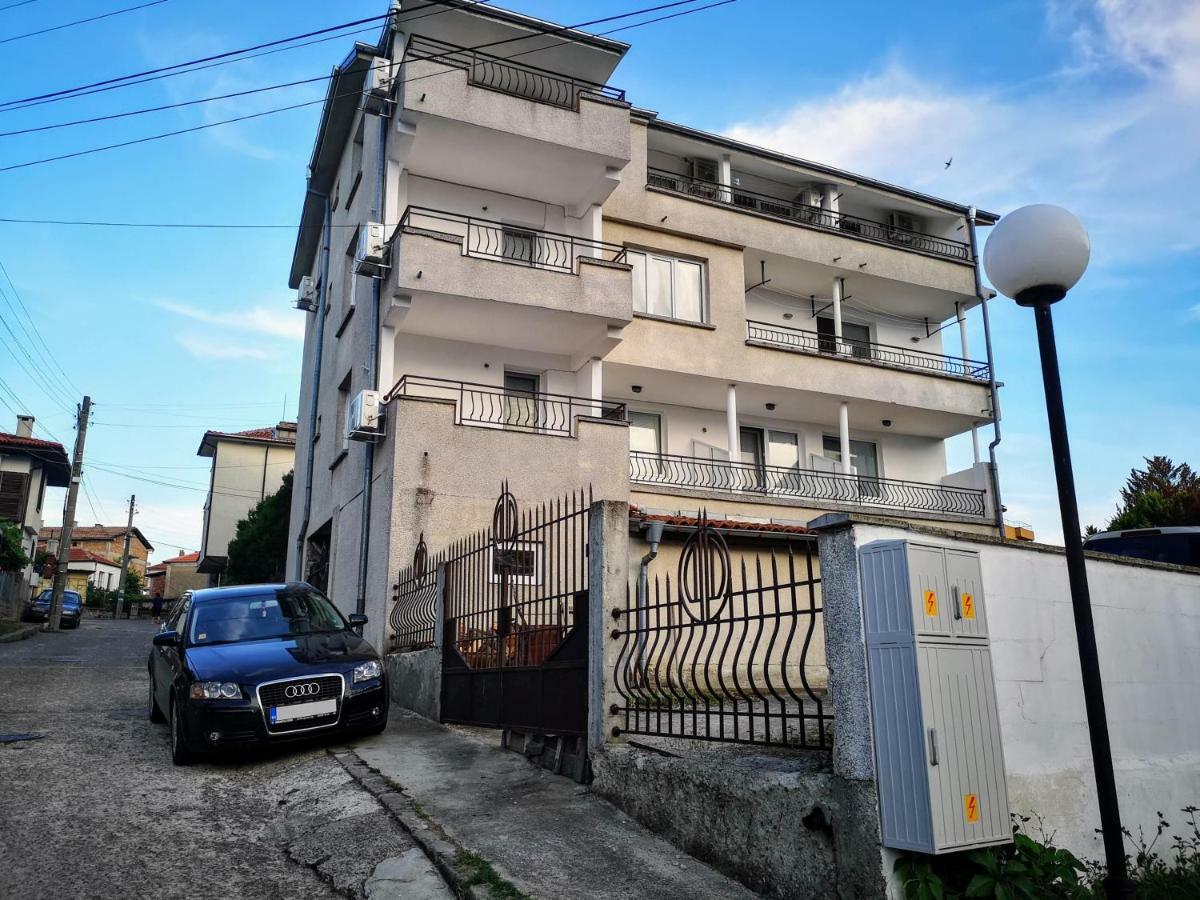 Guestrooms Stoyanovi Černomorec Exterior foto